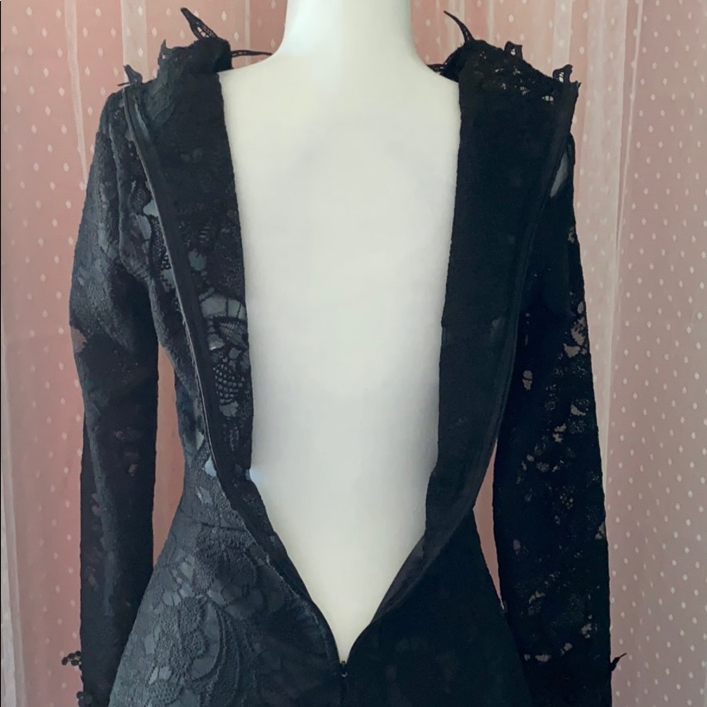 Long sleeve lace cocktail mini dress - Picture 3 of 9
